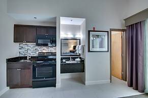 Best Western Plus The Inn at Hampton