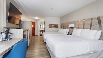 Best Western Plus The Inn at Hampton