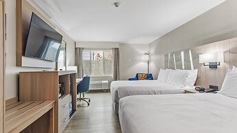 Best Western Plus The Inn at Hampton