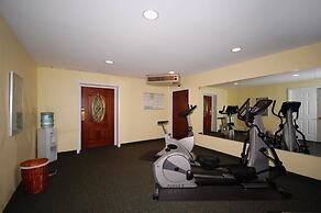 Best Western Plus The Inn at Hampton