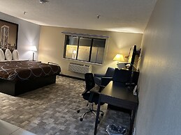 Super 8 by Wyndham Baltimore/Essex Area
