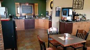 AmericInn by Wyndham Forest Lake