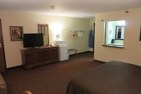 AmericInn by Wyndham Forest Lake