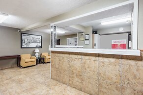 Super 8 by Wyndham Bloomington