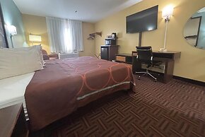 Super 8 by Wyndham Peoria