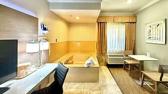 Quality Inn & Suites Los Angeles Airport - LAX