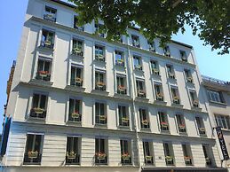 Hotel Lumières Montmartre Paris