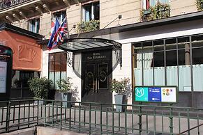 Hotel The Originals Paris Paix République