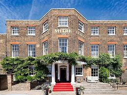 The Mitre, Hampton Court