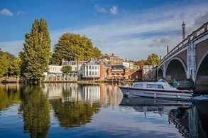 The Mitre, Hampton Court
