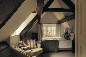 Hyll Hotel