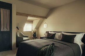 Hyll Hotel