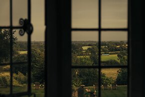 Hyll Hotel