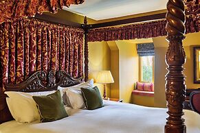 Ockenden Manor Hotel & Spa