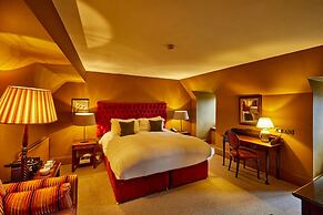 Ockenden Manor Hotel & Spa