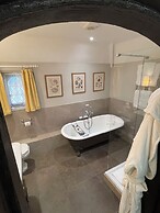 Bailiffscourt Hotel & Spa