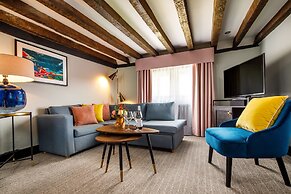 voco Lythe Hill Hotel & Spa by IHG
