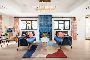 voco Lythe Hill Hotel & Spa by IHG