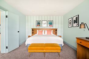 voco Lythe Hill Hotel & Spa by IHG