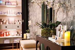 voco Lythe Hill Hotel & Spa by IHG