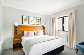 voco Lythe Hill Hotel & Spa by IHG