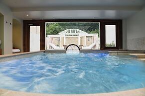 Montigo Resorts, Somerset