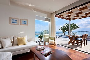 St. Nicolas Bay Resort Hotel & Villas