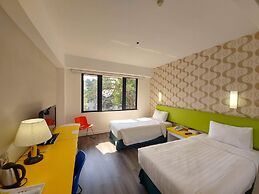 Silvermine Beach Resort