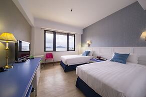 Silvermine Beach Resort