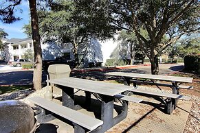 Studio 6 Austin, TX - Midtown