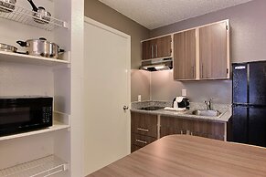 Studio 6 Austin, TX - Midtown