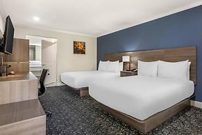 University Park Inn & Suites, an Ascend Collection Hotel