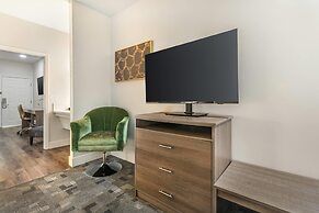 University Park Inn & Suites, an Ascend Collection Hotel