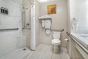 University Park Inn & Suites, an Ascend Collection Hotel