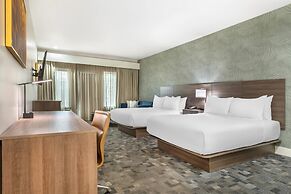 University Park Inn & Suites, an Ascend Collection Hotel