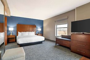 Comfort Suites near Birkdale Village- Huntersville