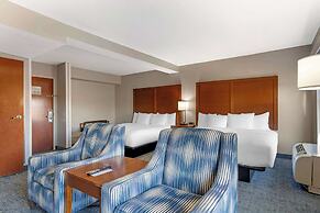 Comfort Suites near Birkdale Village- Huntersville
