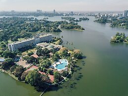 Inya Lake Hotel