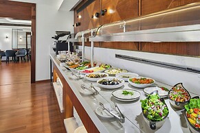 Renaissance Tel Aviv