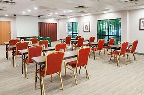 Country Inn & Suites by Radisson, Cookeville, TN