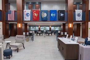 La Quinta Inn & Suites by Wyndham Bannockburn-Deerfield