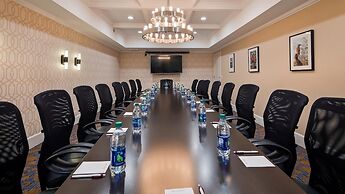 Best Western Plus Palm Court Hotel