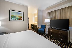 Best Western Plus Palm Court Hotel