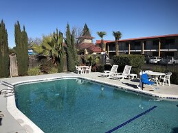 Super 8 by Wyndham Corning