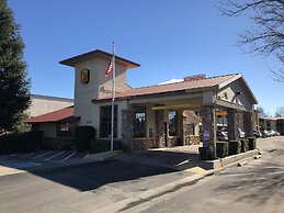 Super 8 by Wyndham Corning