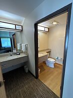 Salmon Rapids Lodge