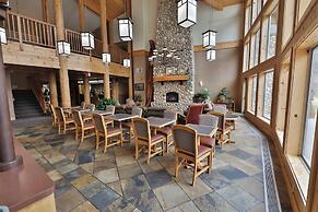 Salmon Rapids Lodge