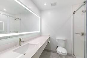 Best Western Inn & Suites - Midway Airport