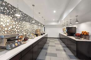 Best Western Inn & Suites - Midway Airport