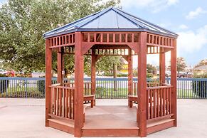 Super 8 by Wyndham Hattiesburg South